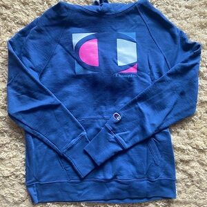 WOMENS CHAMPION HOODIE!